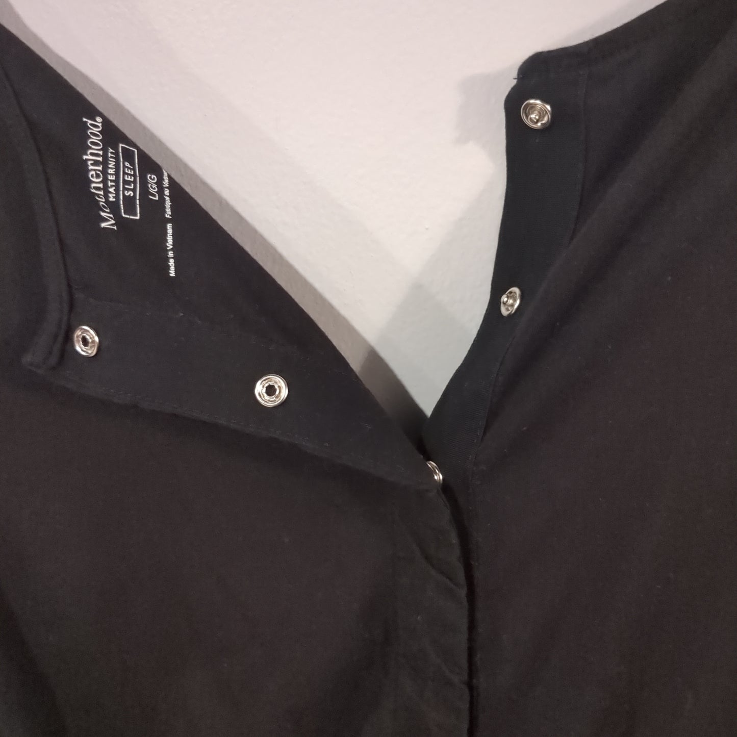 Double snap closure sleepwear & labor/birth gown, Black -NF