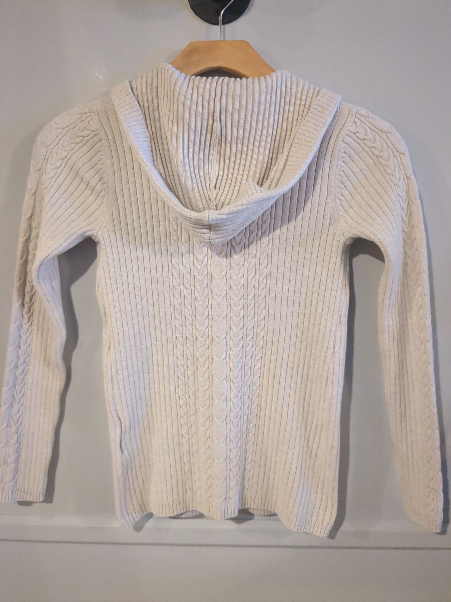 Cable knit LS hooded sweater, Antique white