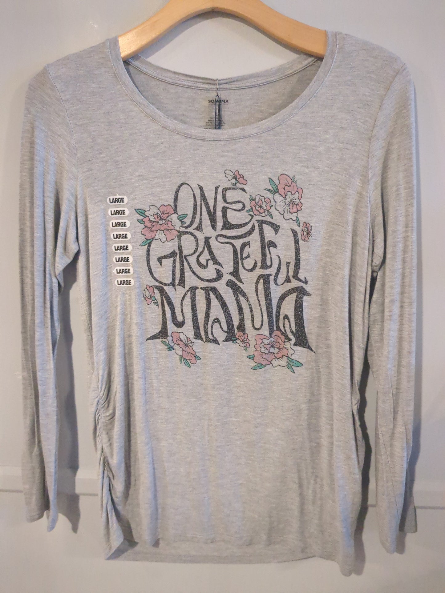 'One Grateful Mama' LS graphic tee, Grey